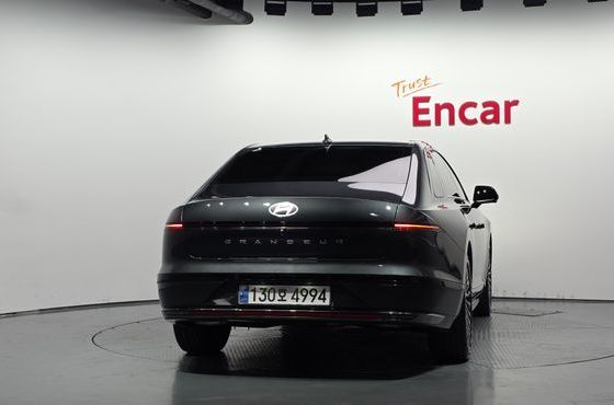 Hyundai Grandeur Calligraphy — пробег 19 192 км — фото 4 из 5