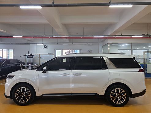 Kia Carnival Diesel 9-Seater Noblesse — пробег 130 520 км — фото 4 из 5