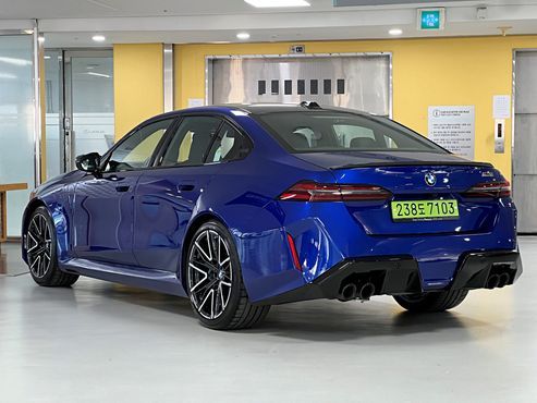 BMW M5 M5 Sedan — пробег 5 333 км — фото 2 из 5