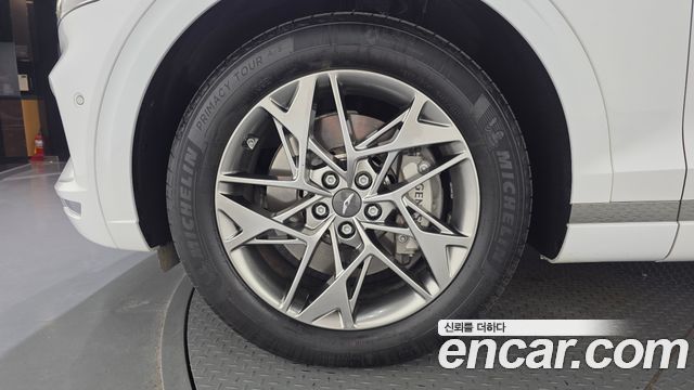 Genesis GV70 из Кореи Encar