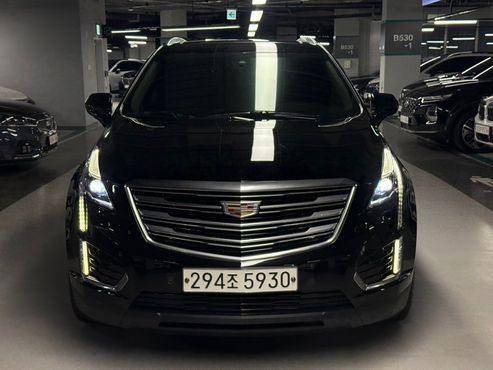 Cadillac XT5 3.6 Premium Plus AWD — пробег 110 046 км — фото 1 из 5