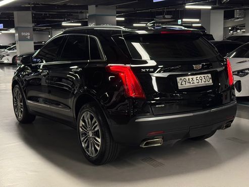 Cadillac XT5 3.6 Premium Plus AWD — пробег 110 046 км — фото 3 из 5