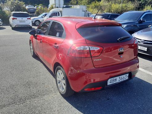 Kia pride 1.4 MPI Hatchback Deluxe — пробег 87 761 км — фото 2 из 5