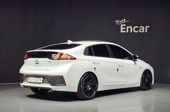 Hyundai Ioniq 1.6 HEV N — пробег 70 338 км — фото 2 из 5