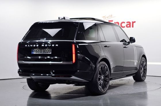 Land Rover Range Rover P530 Autobiography Long Wheel Base — пробег 23 712 км — фото 2 из 5