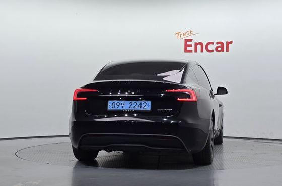 Tesla Model 3 Long Range AWD — пробег 99 407 км — фото 4 из 5