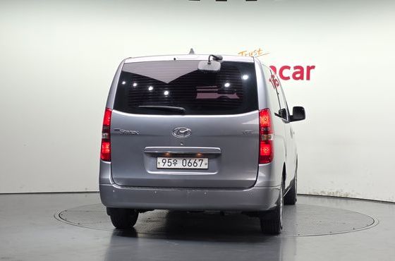 Hyundai Starex 5-Seater VAN Modern — пробег 190 615 км — фото 4 из 5