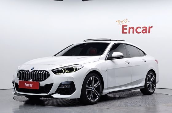 BMW 2-Series 220i M Sports — пробег 56 577 км — фото 1 из 5
