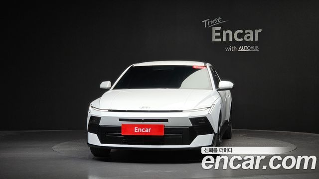 Hyundai AVANTE 2.0 Inspiration — пробег 60 км — фото 3 из 5