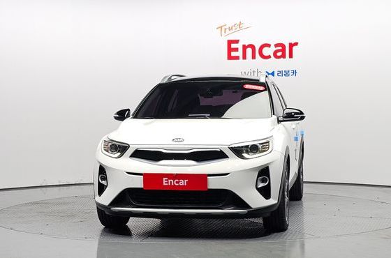 Kia Stonic Diesel 1.6 Prestige — пробег 67 538 км — фото 3 из 5