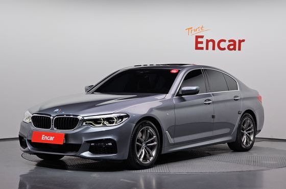 BMW 5-Series 530i M Sport Package Plus — пробег 116 908 км — фото 1 из 5