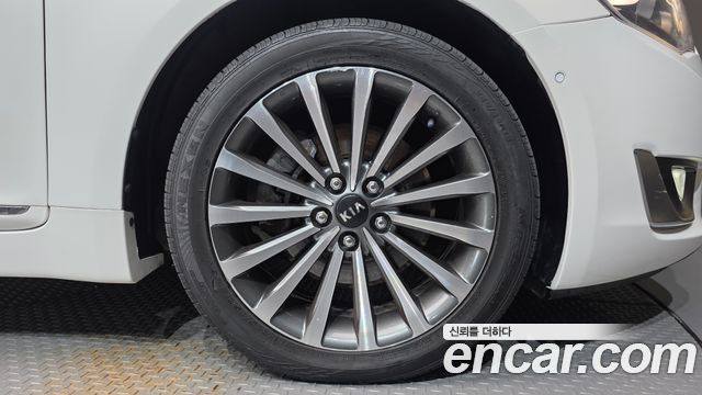 Kia K7 из Кореи Encar