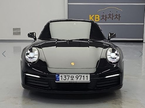 Porsche 911 Carrera 4 — пробег 7 341 км — фото 1 из 5