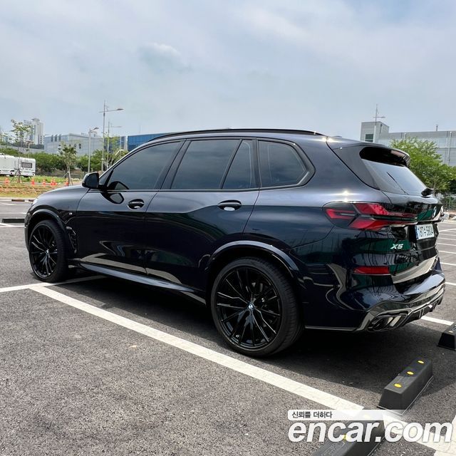 BMW X5 xDrive 40i M Sport — пробег 27 600 км — фото 3 из 5