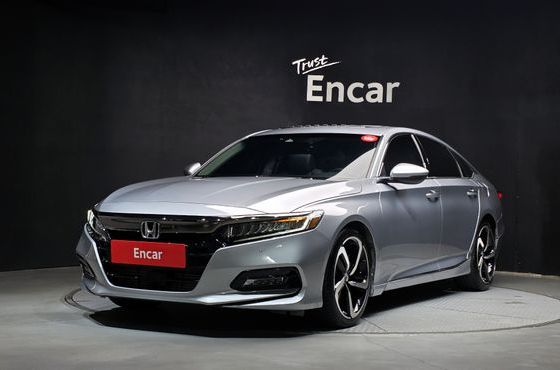 Honda Accord 2.0 Turbo Sport — пробег 26 152 км — фото 1 из 5