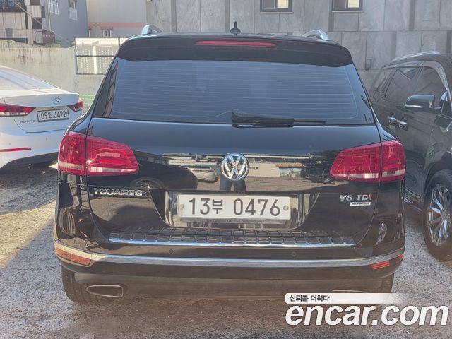 Volkswagen Touareg V6 3.0 TDI Bluemotion Premium 7P5 — пробег 187 752 км — фото 2 из 5