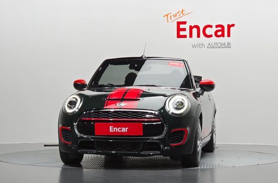 Mini Cooper Convertible JCW 3rd — пробег 28 809 км — фото 3 из 5