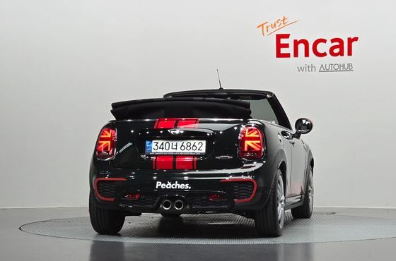 Mini Cooper Convertible JCW 3rd — пробег 28 809 км — фото 4 из 5