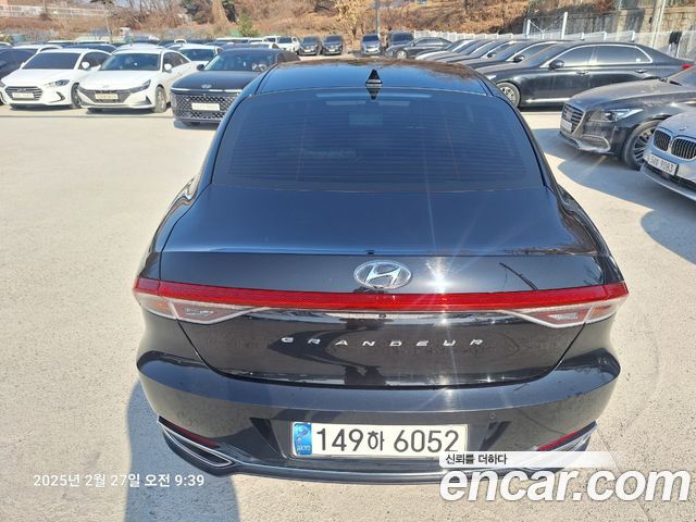 Hyundai Grandeur 2.5 Premium Choice — пробег 81 000 км — фото 4 из 5