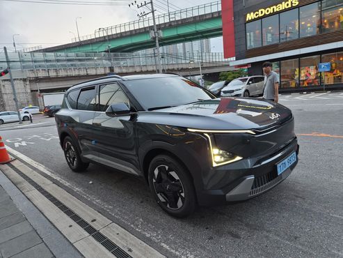 Kia EV5 Long Range 2WD AIr — пробег 564 км — фото 3 из 5