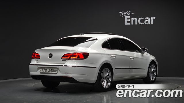 Volkswagen CC 2.0 TDI BlueMotion — пробег 235 129 км — фото 2 из 5