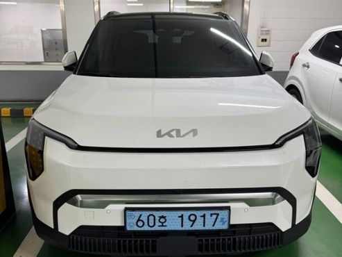 Kia EV3 Long Range 2WD Earth — пробег 5 339 км — фото 1 из 5
