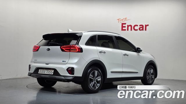 Kia Niro из Кореи Encar