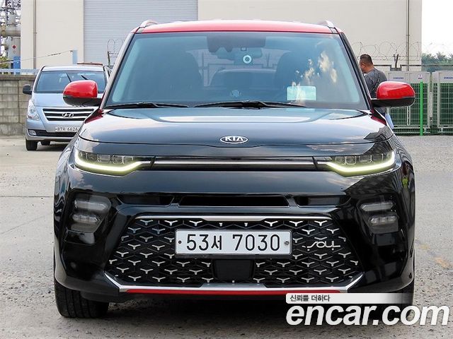 Kia Soul 1.6 T-GDI Noblesse — пробег 14 847 км — фото 1 из 5