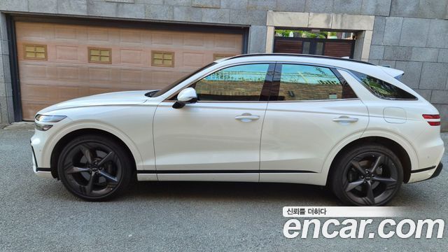 Genesis GV70 2.5T Gasoline AWD — пробег 49 900 км — фото 2 из 5