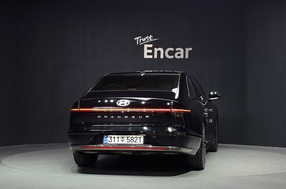 Hyundai Grandeur Calligraphy — пробег 23 820 км — фото 4 из 5
