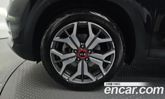 Kia Seltos из Кореи Encar