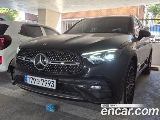 Mercedes-Benz GLC-Class GLC300 4MATIC AMG Line — пробег 3 345 км — фото 2 из 5