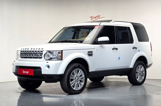 Land Rover Discovery 3.0 SDV6 SE — пробег 63 298 км — фото 1 из 5