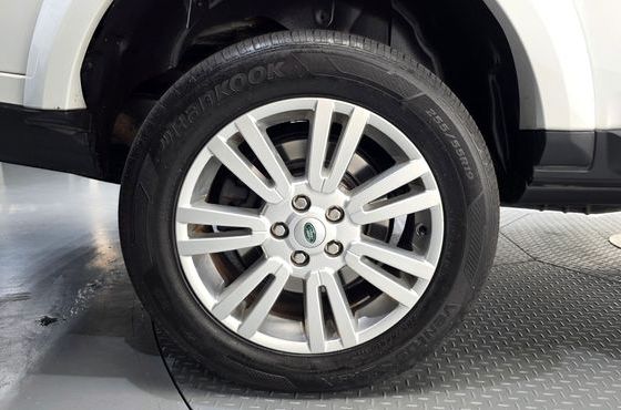 Land Rover Discovery 3.0 SDV6 SE — пробег 63 298 км — фото 5 из 5