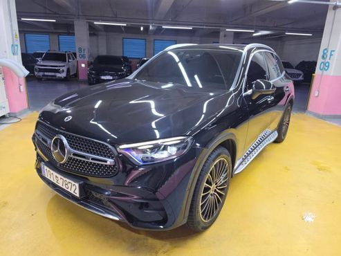 Mercedes-Benz GLC-Class GLC300 4MATIC — пробег 72 439 км — фото 2 из 5