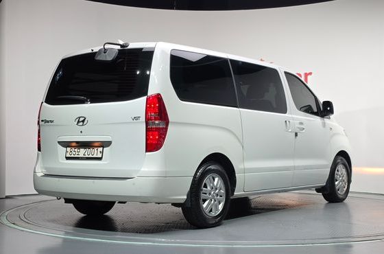 Hyundai Starex Van 5-Seater Smart — пробег 79 593 км — фото 2 из 5