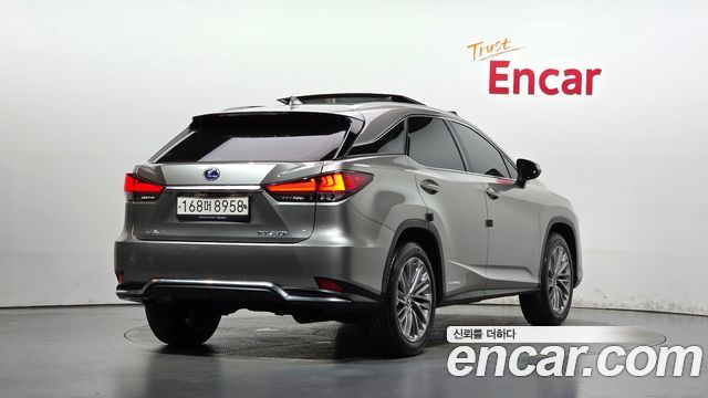 Lexus RX Executive — пробег 38 539 км — фото 2 из 5