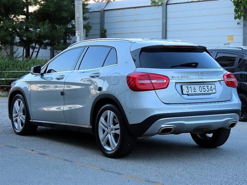 Mercedes-Benz GLA-Class GLA200 d — пробег 87 004 км — фото 2 из 5