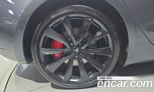 Tesla Model 3 из Кореи Encar