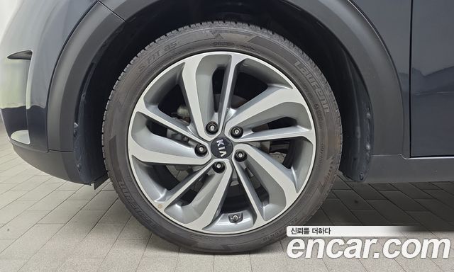Kia Niro Prestige — пробег 132 865 км — фото 5 из 5