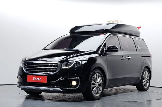 Kia Carnival 9-seater Hi-Limousine Noblesse — пробег 160 503 км — фото 1 из 5
