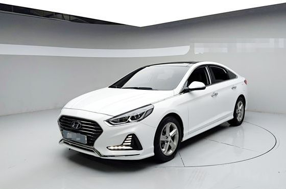 Hyundai Sonata 2.0 Smart — пробег 111 380 км — фото 1 из 5