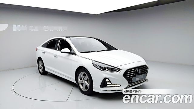 Hyundai Sonata 2.0 Smart — пробег 111 380 км — фото 3 из 5