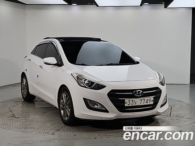 Hyundai i30 Diesel 1.6 PYL — пробег 194 000 км — фото 2 из 5