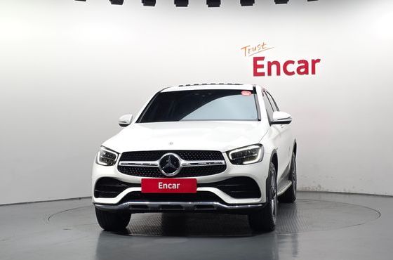 Mercedes-Benz GLC-Class GLC300e 4MATIC Coupe — пробег 27 201 км — фото 3 из 5