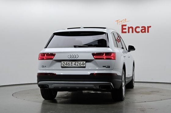 Audi Q7 35 TDI Quattro Comport — пробег 116 416 км — фото 4 из 5