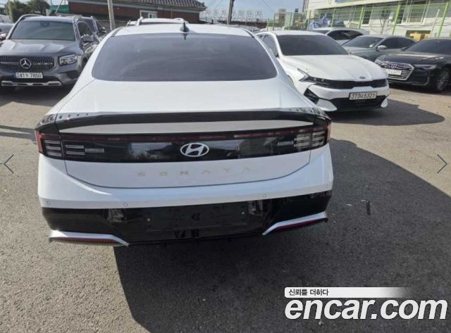 Hyundai Sonata 2.0 Exclusive — пробег 15 452 км — фото 2 из 5