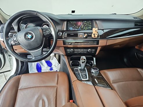 BMW 5-Series 528i xDrive — пробег 183 000 км — фото 5 из 5