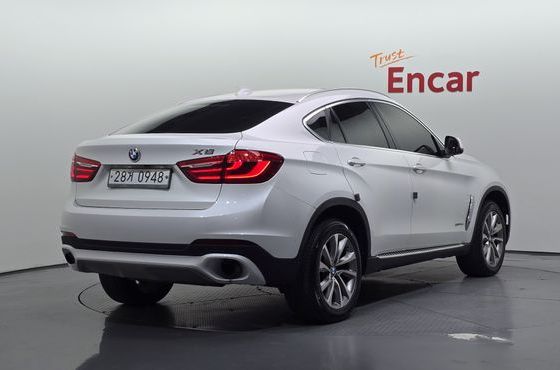 BMW X6 xDrive 30d — пробег 203 525 км — фото 2 из 5
