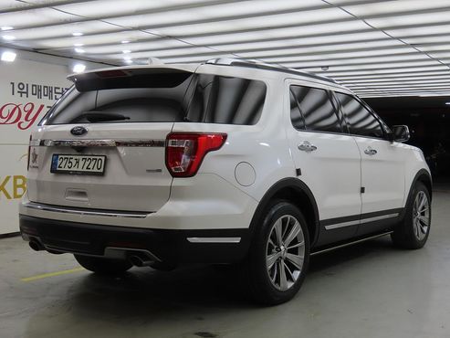 Ford Explorer 2.3 Limited 4WD 5th — пробег 62 200 км — фото 3 из 5